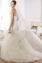 Abito da Sposa con Criss-cross Cuore A Terra in Organza Cerniera