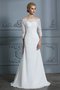 Abito da sposa semplice in chiffon moderno naturale morden all aperto