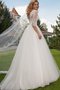 Abito da Sposa in Pizzo Ball Gown Allacciato Spazzola Treno Romantico