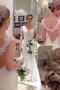 Abito da sposa in tulle lunghi alla moda spazzola treno con applique con ricamo