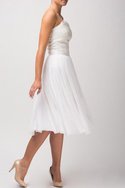 Abito da Sposa Al Ginocchio in Tulle con Piega in Pizzo Senza Spalline