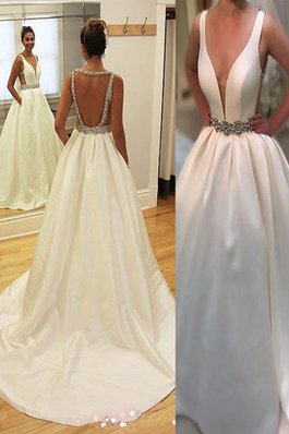 Abito da Sposa Principessa in Raso A-Line V-Scollo Naturale