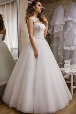 Abito da Sposa Pudica Originale Barchetta a Sala Allacciato