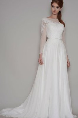 Abito da Sposa in Chiffon con Fusciacca in Pizzo con Bottone Barchetta