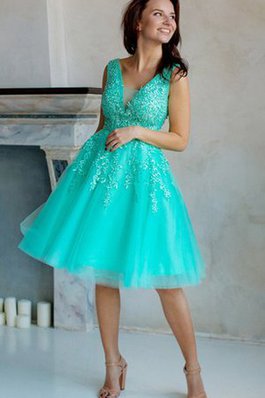 Abito Homecoming con Applique V-Scollo con Perline A-Line in Tulle