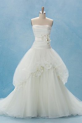 Abito da Sposa Alternativo Senza Spalline Conservatore A Terra All Aperto