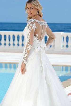 Abito da Sposa in Tulle Tondo con Applique con Perline con Bottone