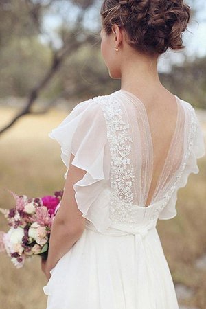 Abito da sposa naturale romantico fantastico con increspato all aperto con piega