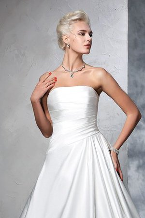 Abito da Sposa Alta Vita in Raso con Increspato Senza Strap Senza Maniche