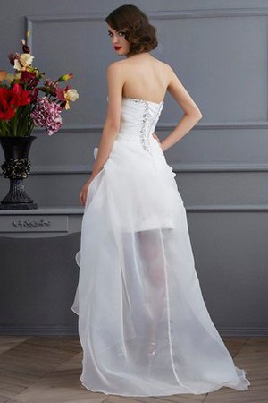 Abito da Sposa Senza Maniche con Applique Asimmetrici Naturale in Organza