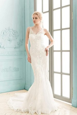 [Image: 9ce2-6jzda-abito-da-sposa-in-pizzo-spazz...-pizzo.jpg]