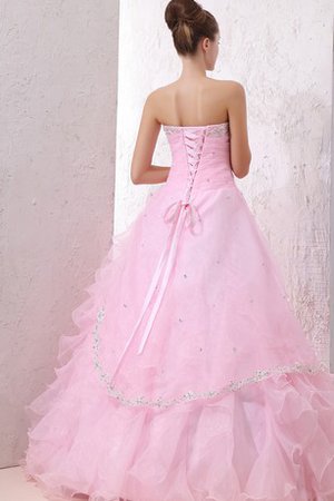 Abito dal Dolce Sedici con Perline Cuore con Increspature Ball Gown