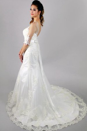 Abito da Sposa Originale con Perline Tondo in Pizzo con Mezze Maniche