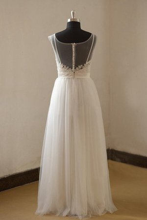 Abito da Sposa con Fusciacca con Manica Corte in Tulle a Riva con Perline