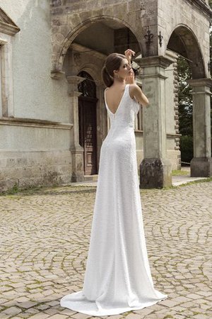 Abito da Sposa con Cristino a Spiaggia A Terra Largo Coda A Strascico Corto