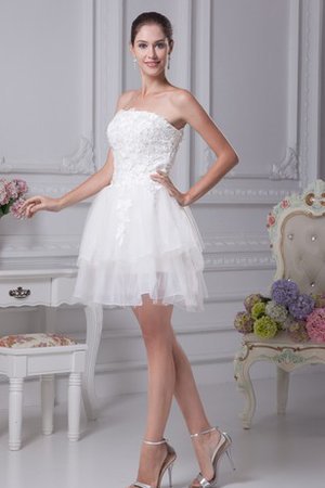 Abito dal Dolce Sedici A-Line in Tulle Senza Maniche con Applique Corto