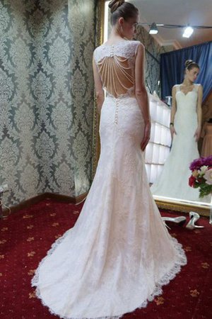 Abito da Sposa Stravagante in Pizzo Queen Anne con Perline Sirena