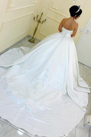 Abito da sposa cuore incantevole allacciato favola senza maniche a chiesa