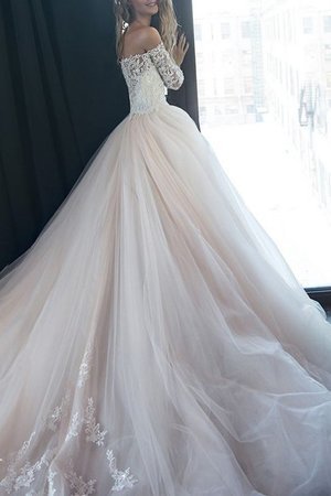 Abito da sposa in previsione del futuro stravagante sensuale con ricamo moda con perline