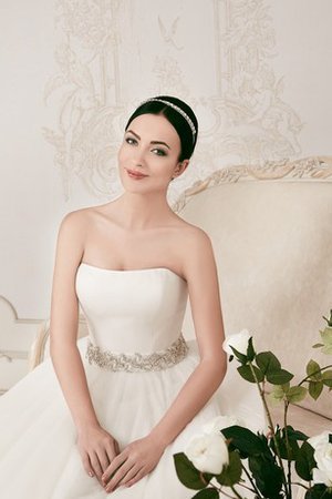 Abito da Sposa Senza Spalline Naturale con Cristino in Tulle A Terra