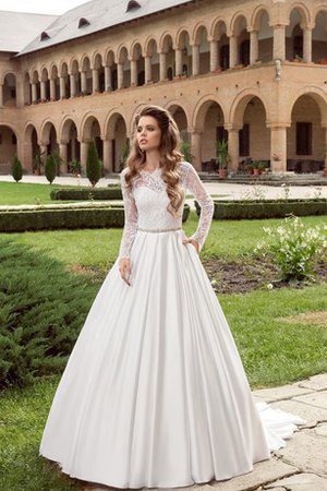 Abito da Sposa con Perline con Applique Spazzola Treno Vintage Barchetta