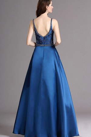 Abito da Ballo Senza Maniche V-Scollo Ball Gown in Raso con Paillette